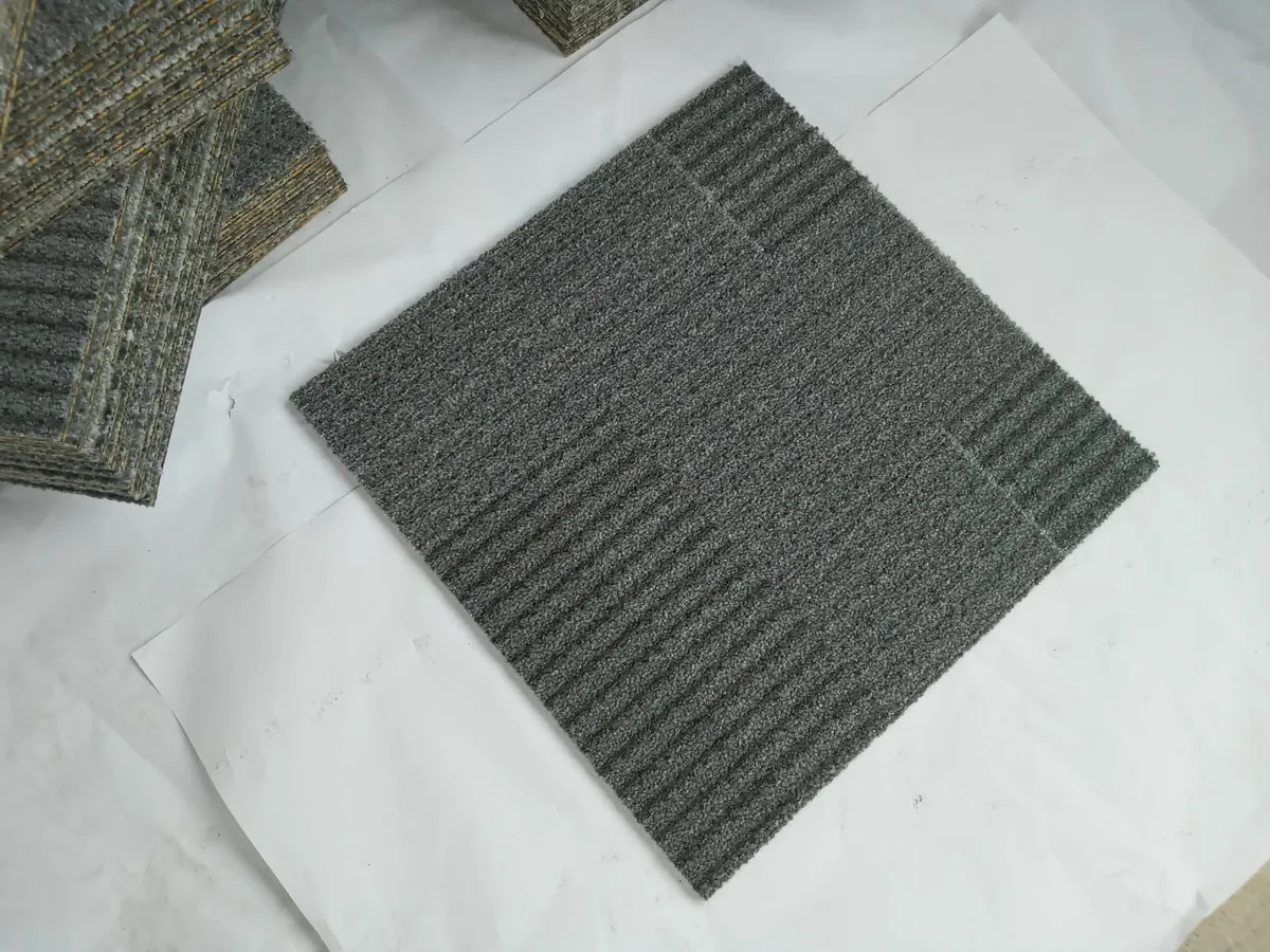 Delivery - Lot of 115 x Carpet Tiles Good Conditio - Image 4