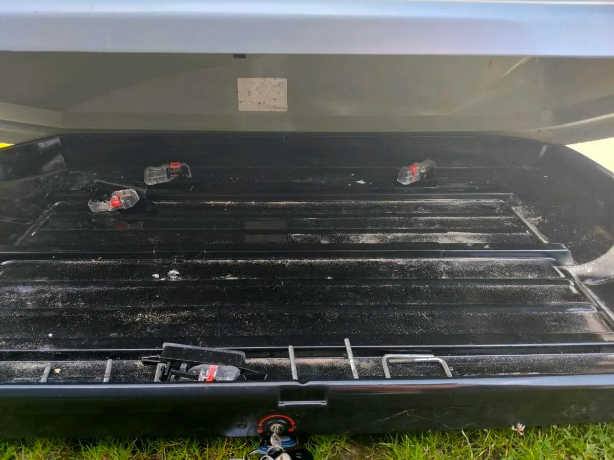 Exodus roof box - Image 4