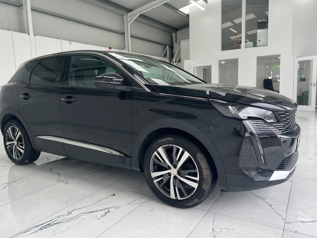 Peugeot 3008 2021 - Image 2