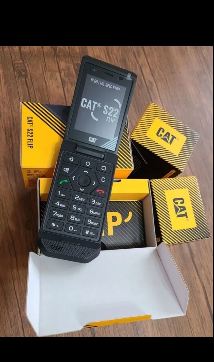 CAT S22 Flip phone new 🆕 - Image 1