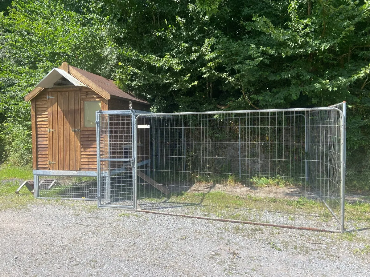 Hen Coop 8’x4’ - Image 2