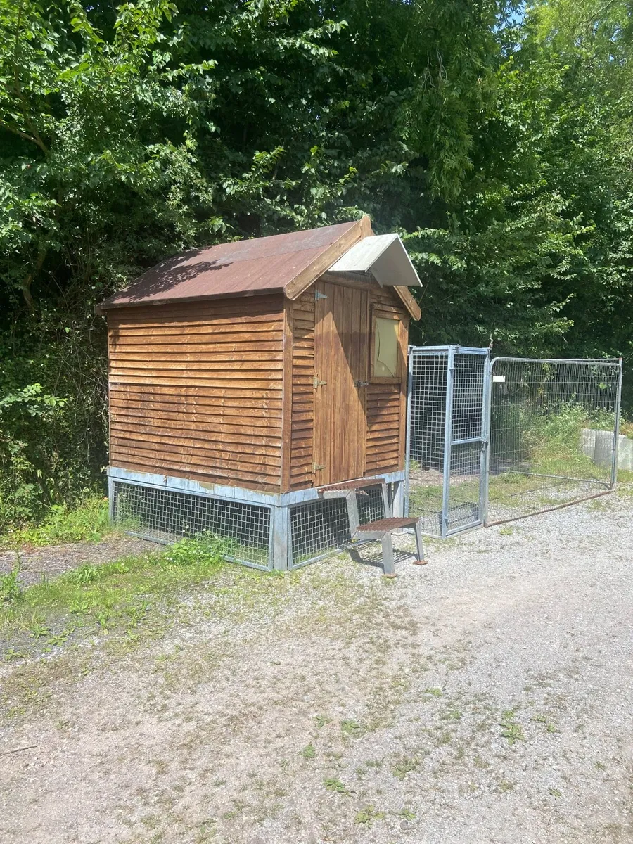 Hen Coop 8’x4’ - Image 4