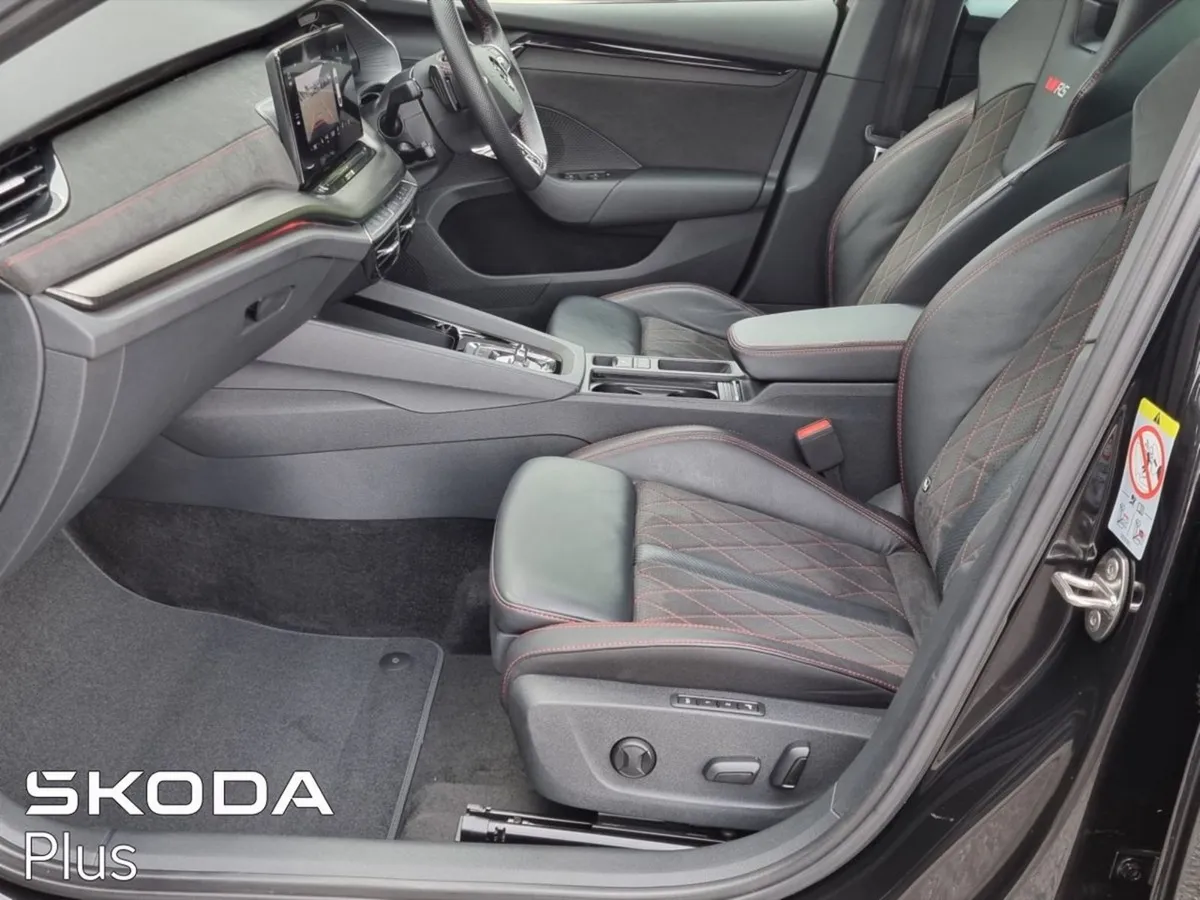 Skoda Octavia RS 2.0tdi 200HP DSG Trinity Skoda - Image 4
