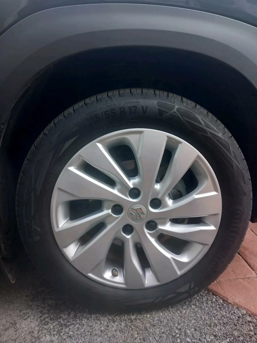 Alloy wheel and tyre.
