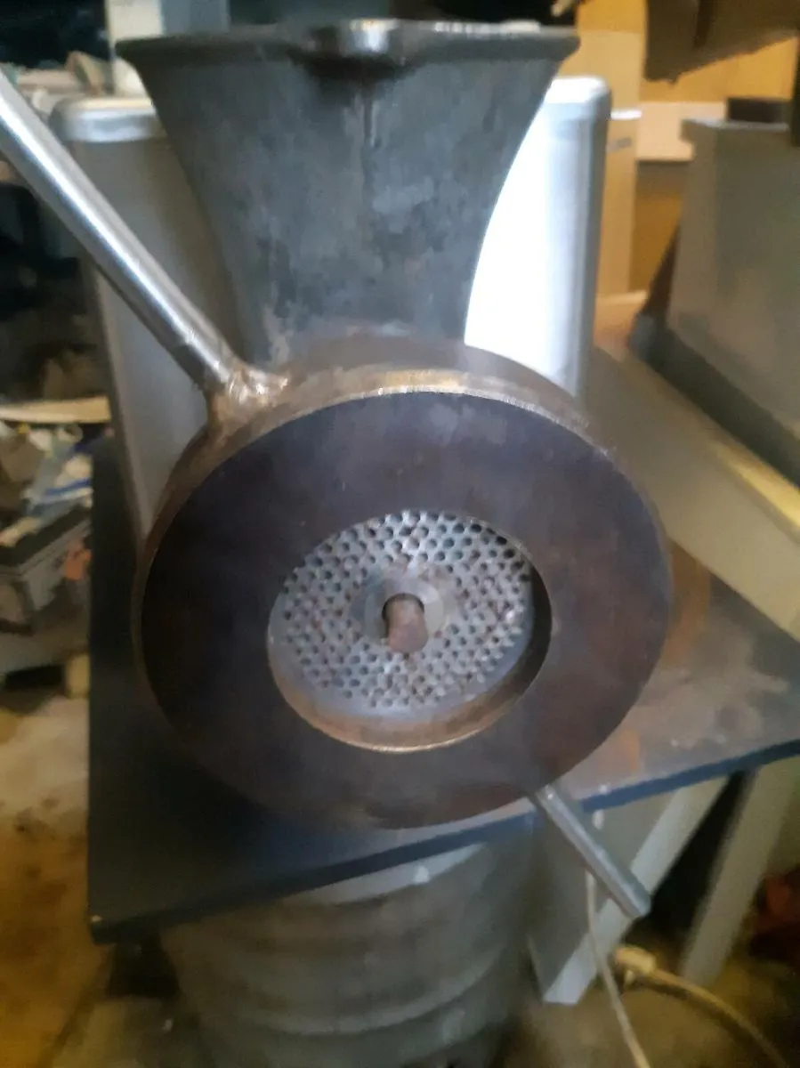 Meat mincer - Image 2