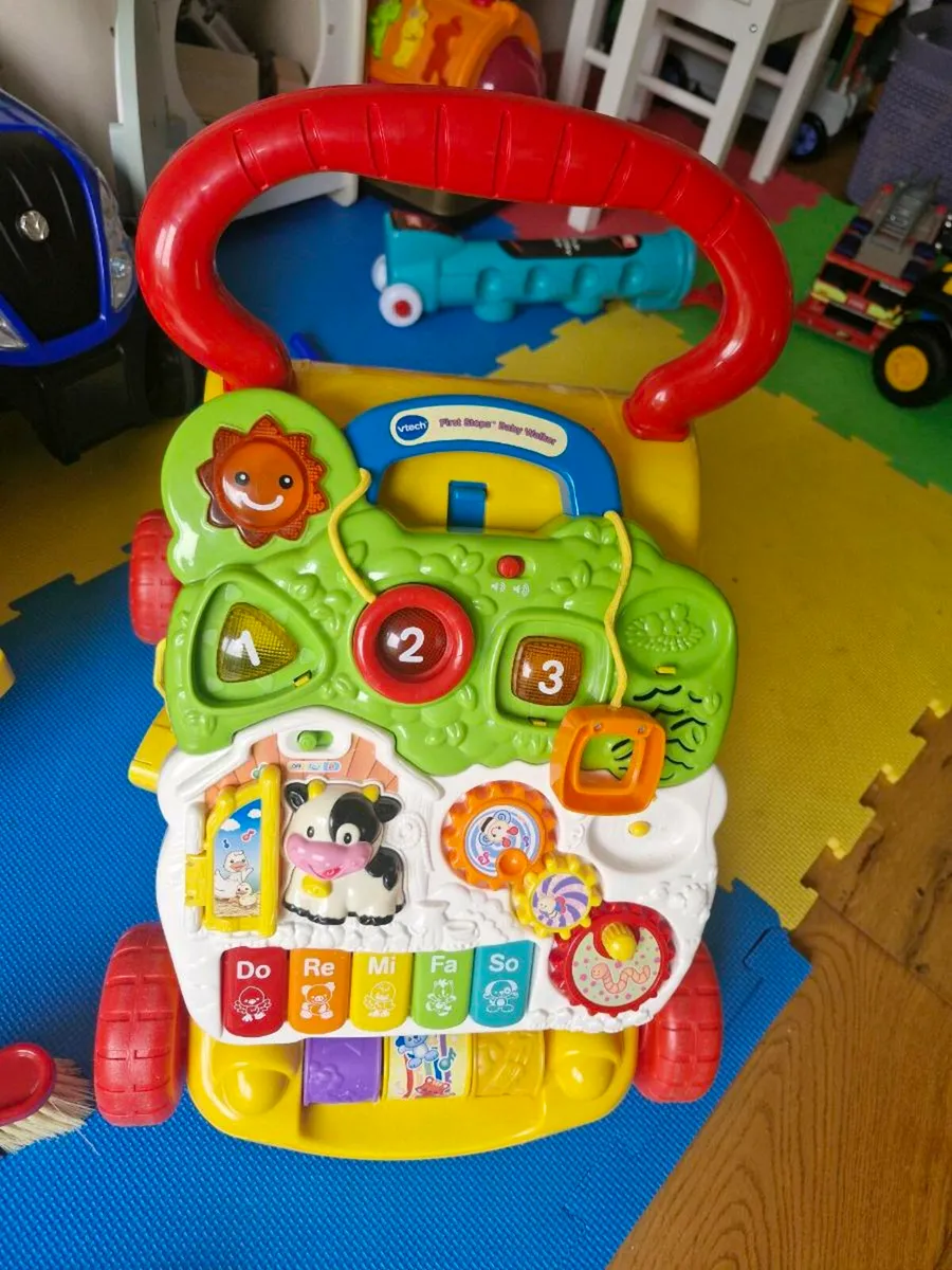 Toddlers walker