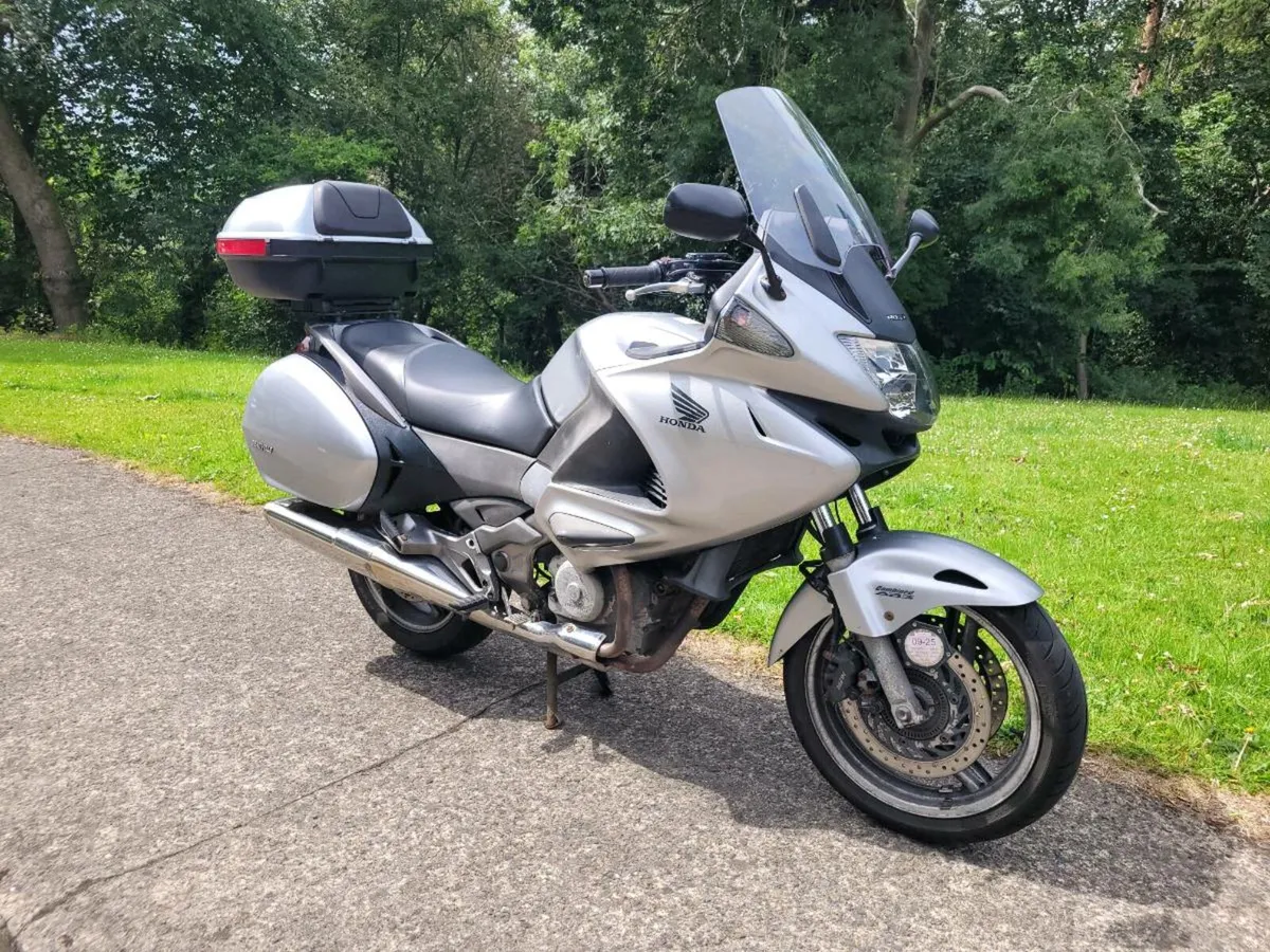Honda Deauville NT700 - Image 1
