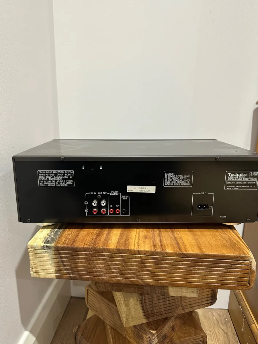 Technics Stereo double Cassette Deck R/S-TR212 - Image 2