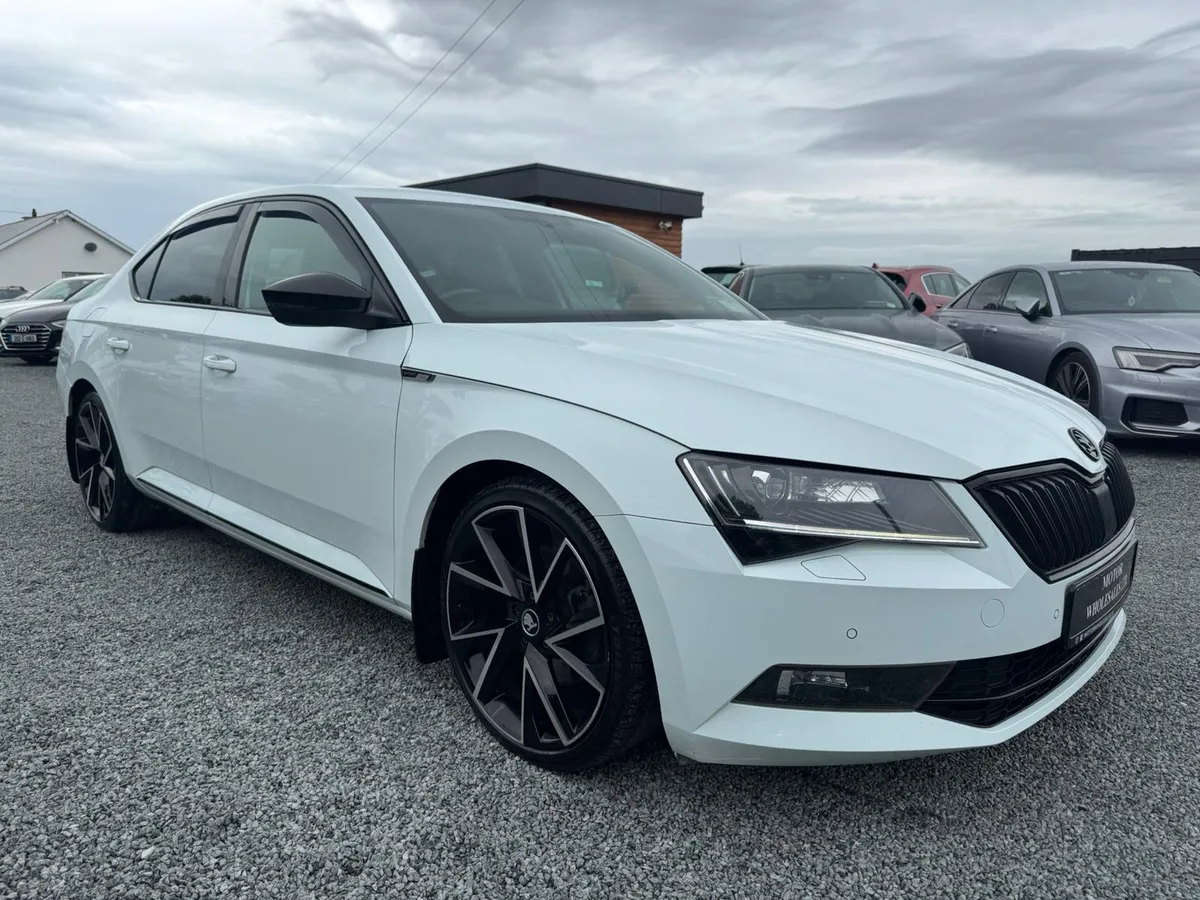 171 SKODA SUPERB 2.0 TDI 150BHP SPORTLINE - Image 1
