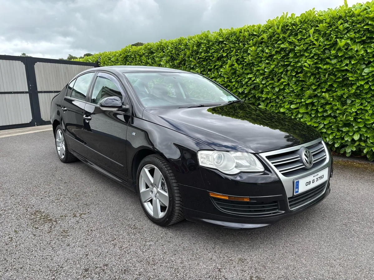 2009 VW Passat  * R-Line *  2.0L Diesel - Image 1