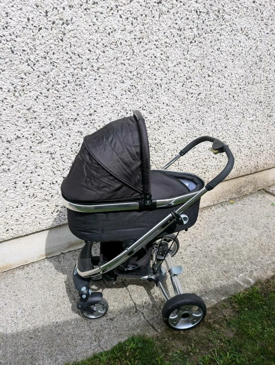 Baby pram - Image 1