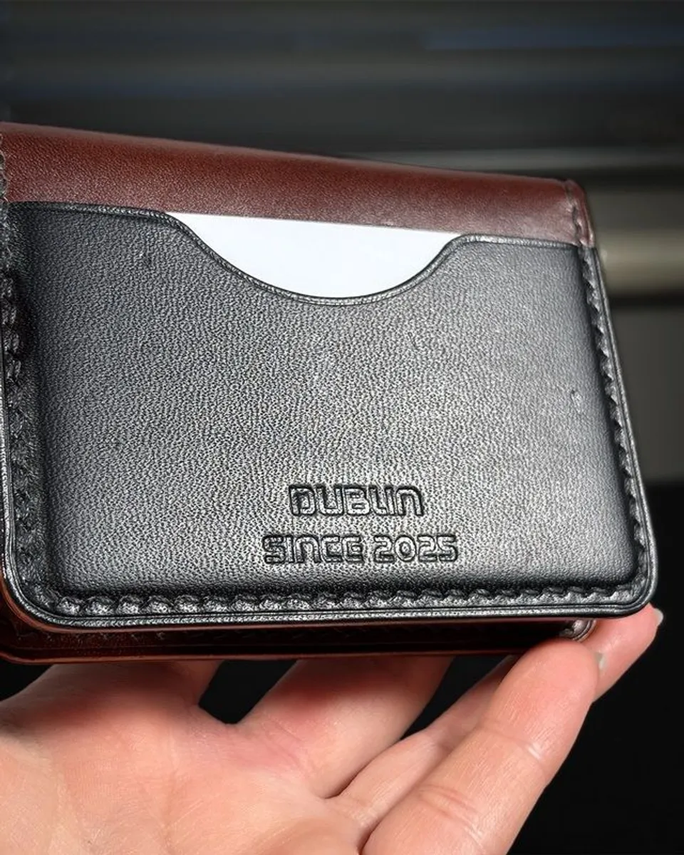 Cardholder by Yundin - Image 3