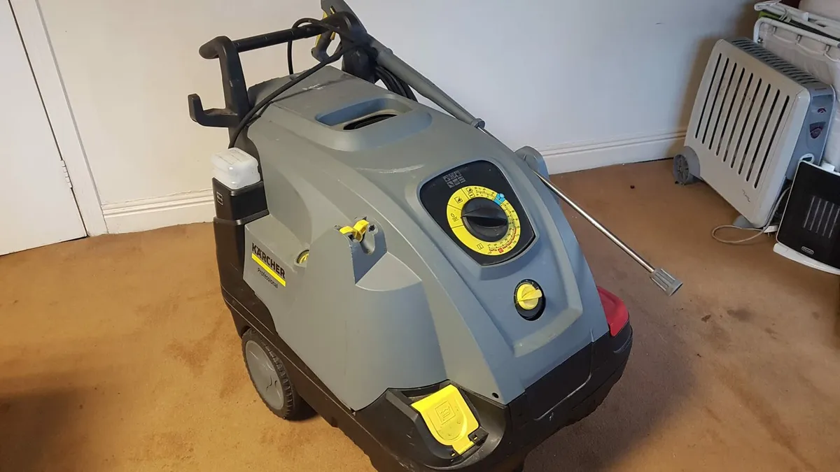 Karcher HDS 6/12C Hot Water Power Washer - Image 3
