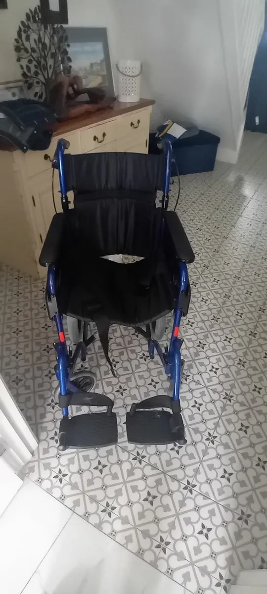 Wheelchair - Image 3
