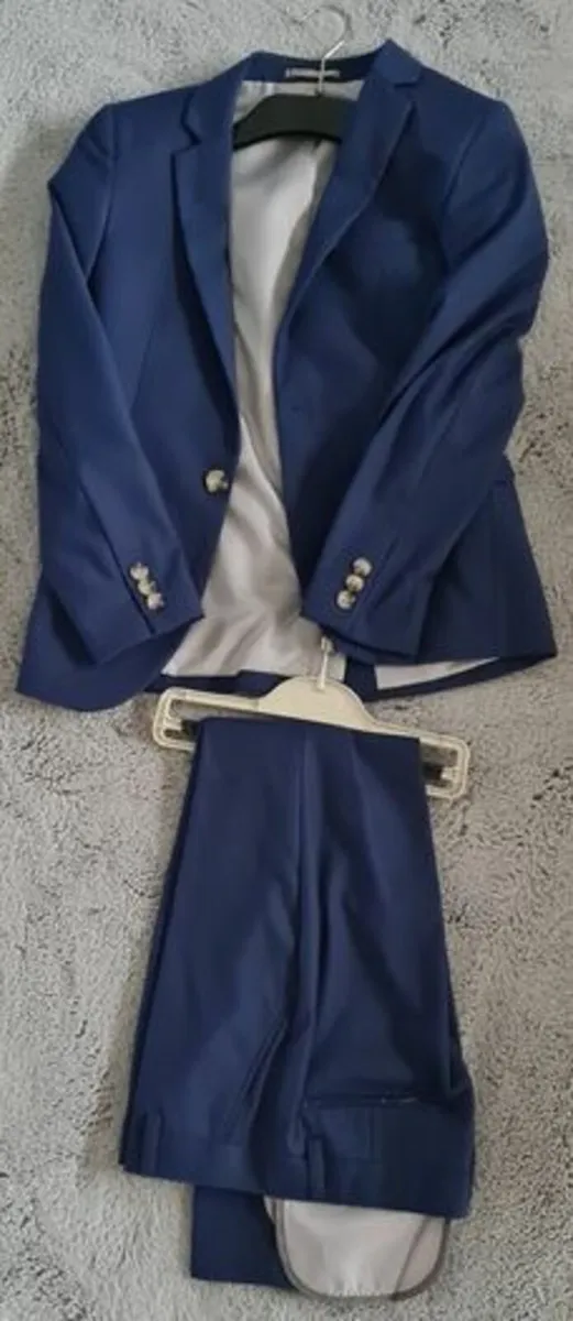 Boys Communion Suit. - Image 3
