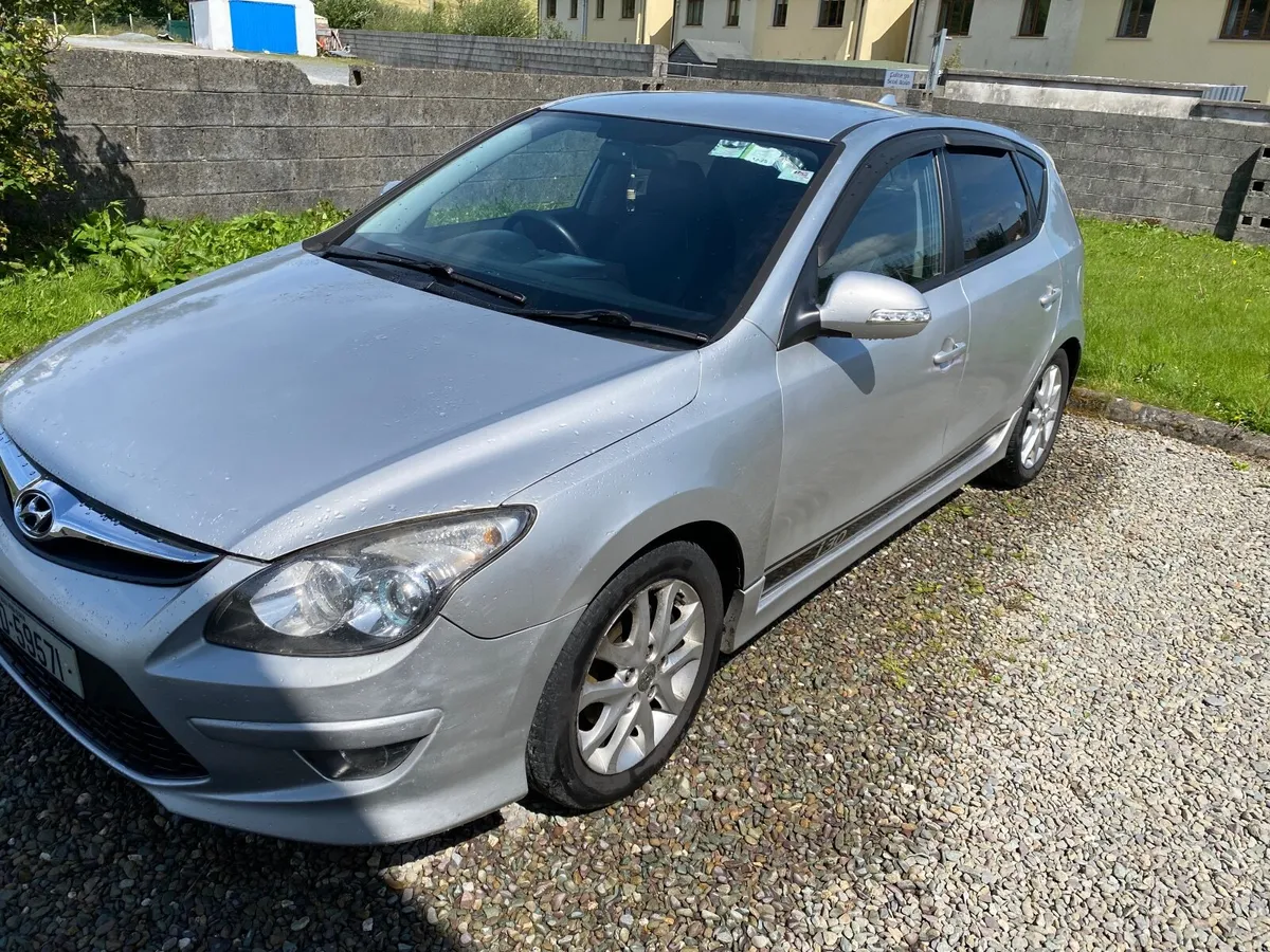 Hyundai i30 2012 - Image 2