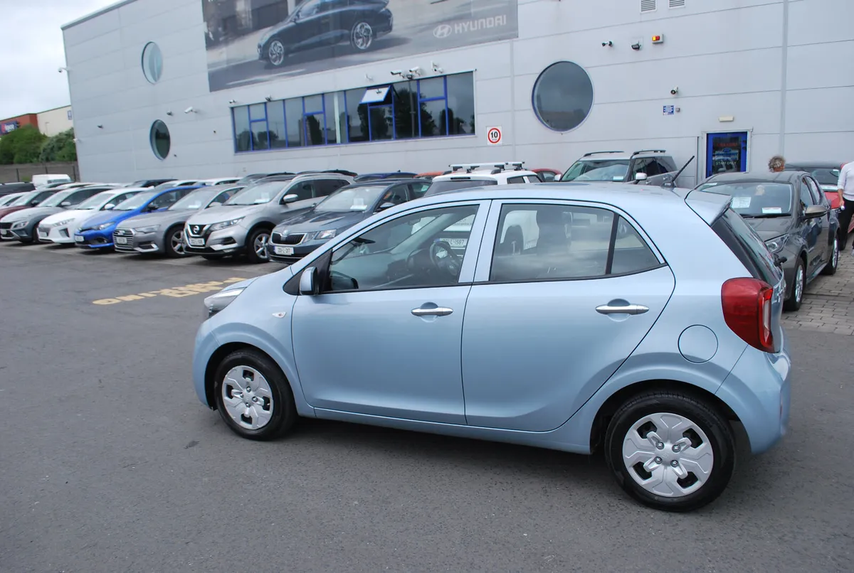 Kia Picanto 2021 - Image 2
