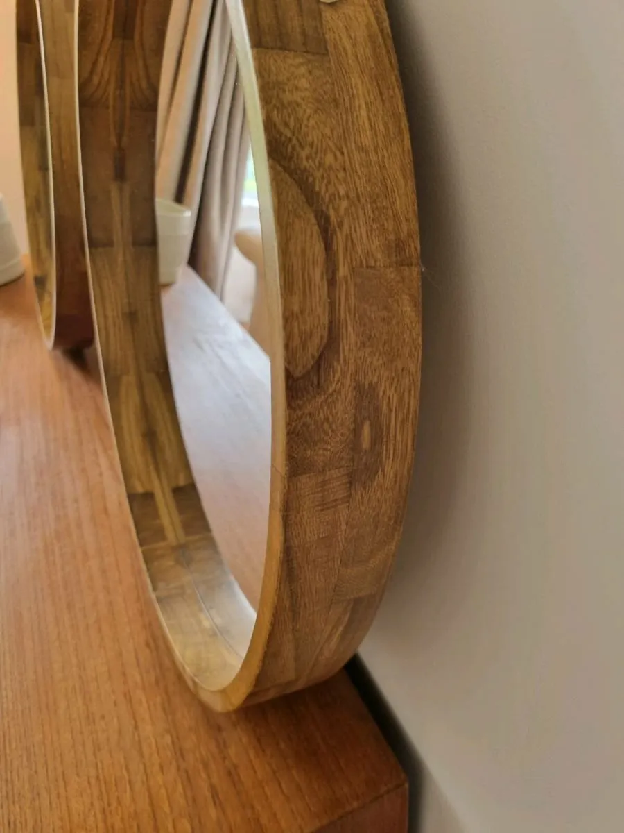 Mirrors - Image 2