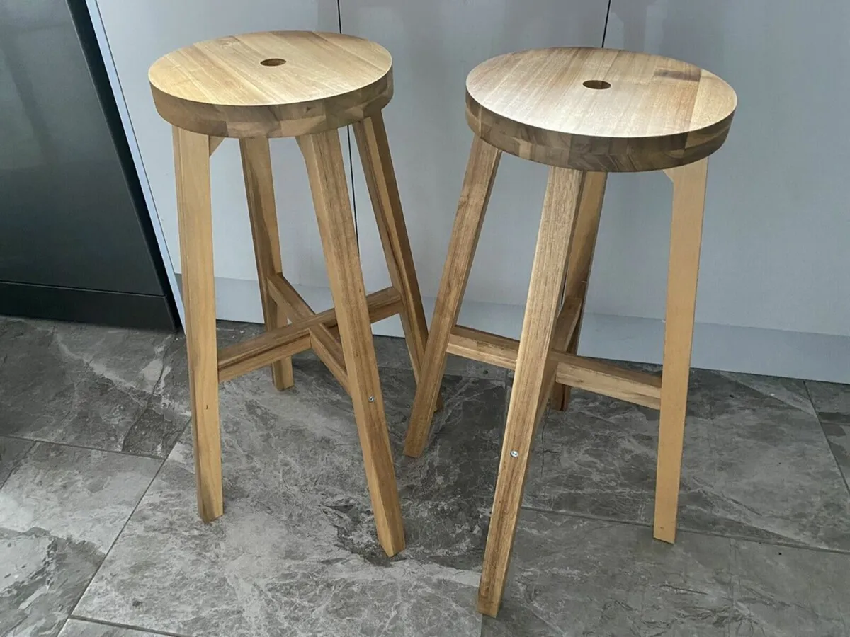 IKEA SKOGSTA SOLID ACACIA WOOD HIGH/BAR STOOL - Image 4