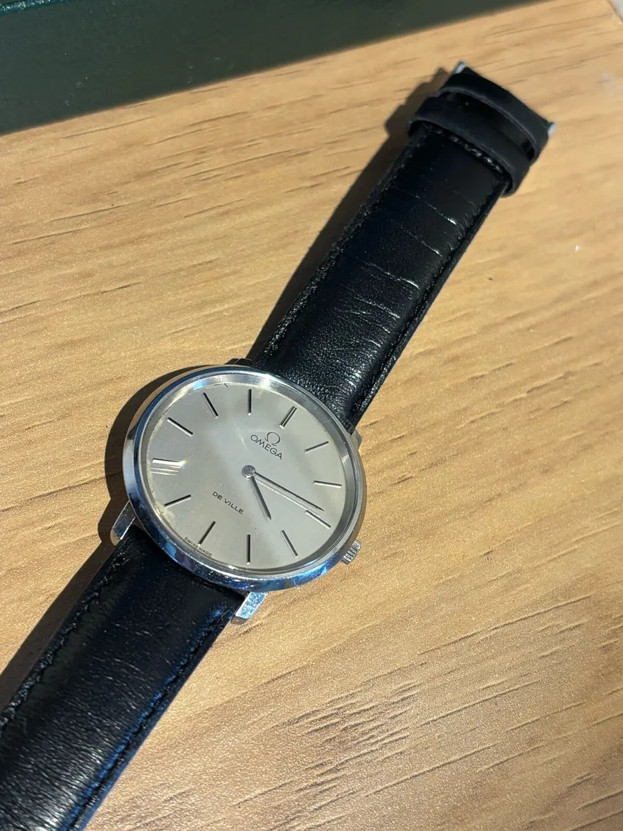 Men’s Mid Size Omega Deville Dress Watch - Image 1