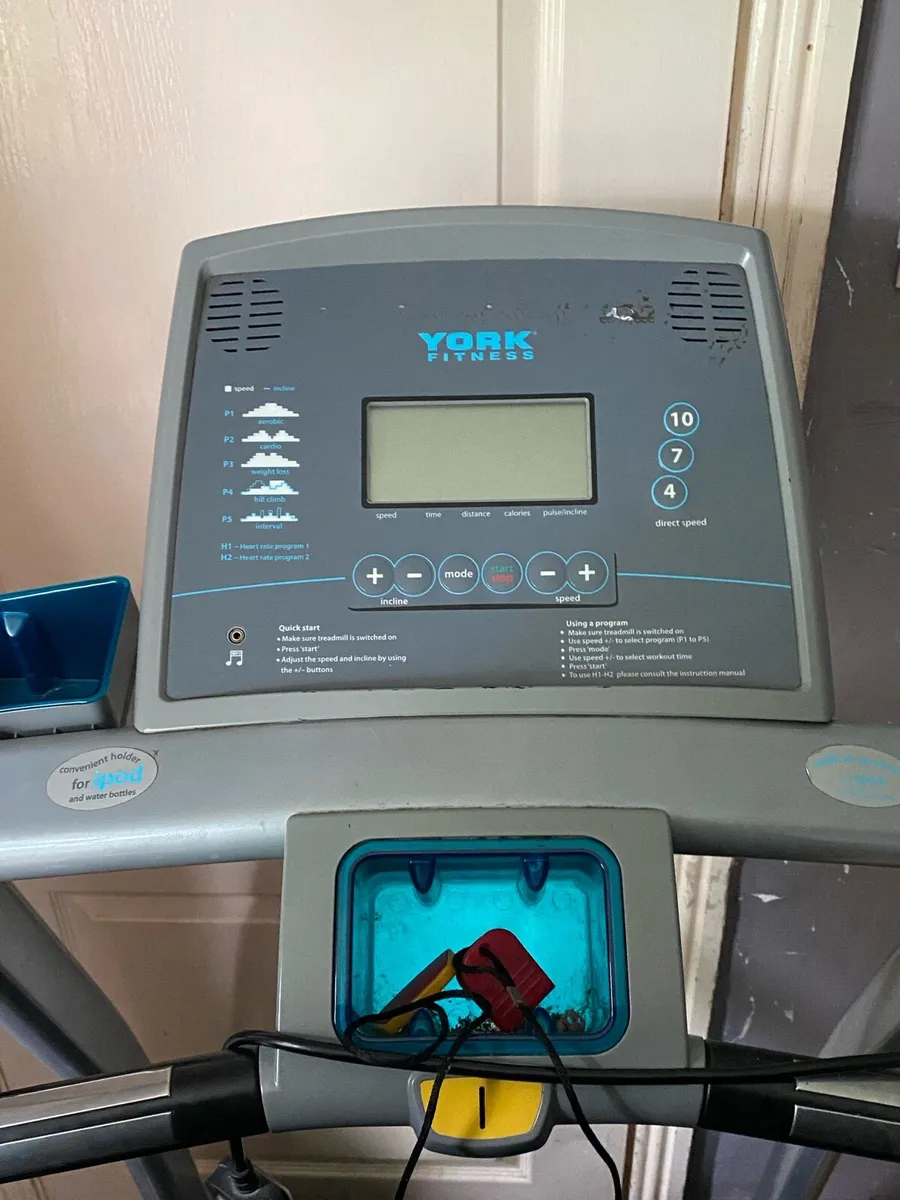 Treadmill - Image 1