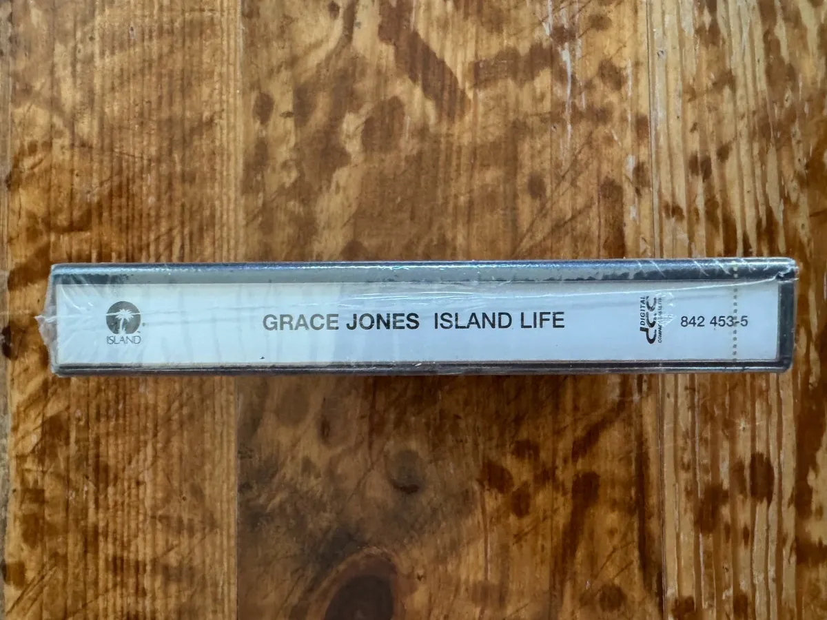 DCC - Grace Jones - Island Life - Image 2
