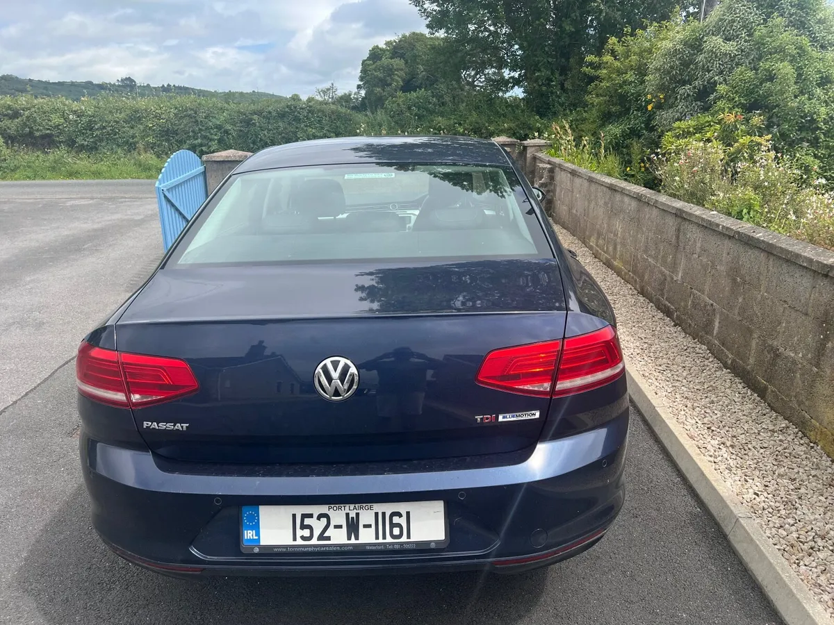 Volkswagen Passat 2015 - Image 3