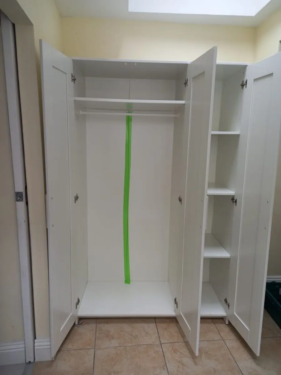 wardrobe - Image 2