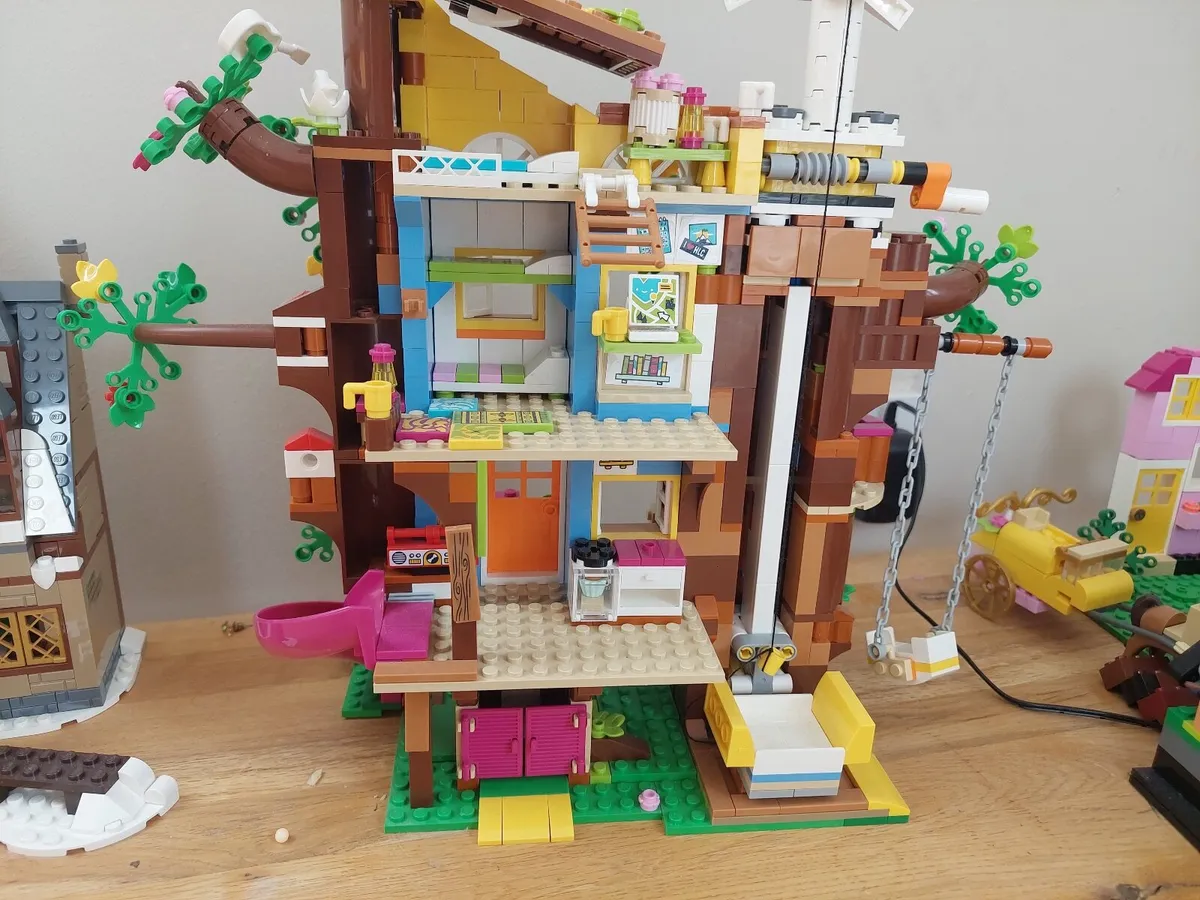 Friends Treehouse - Image 4