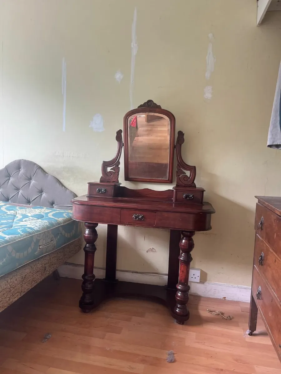 Antique Dressing Table - Image 4