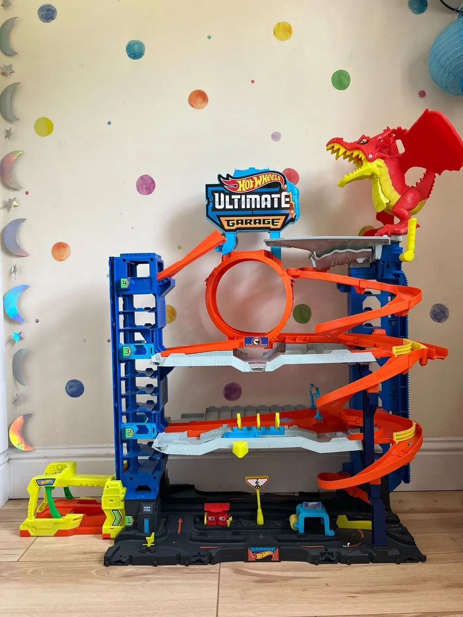 Hot Wheels Ultimate Garage - Image 1