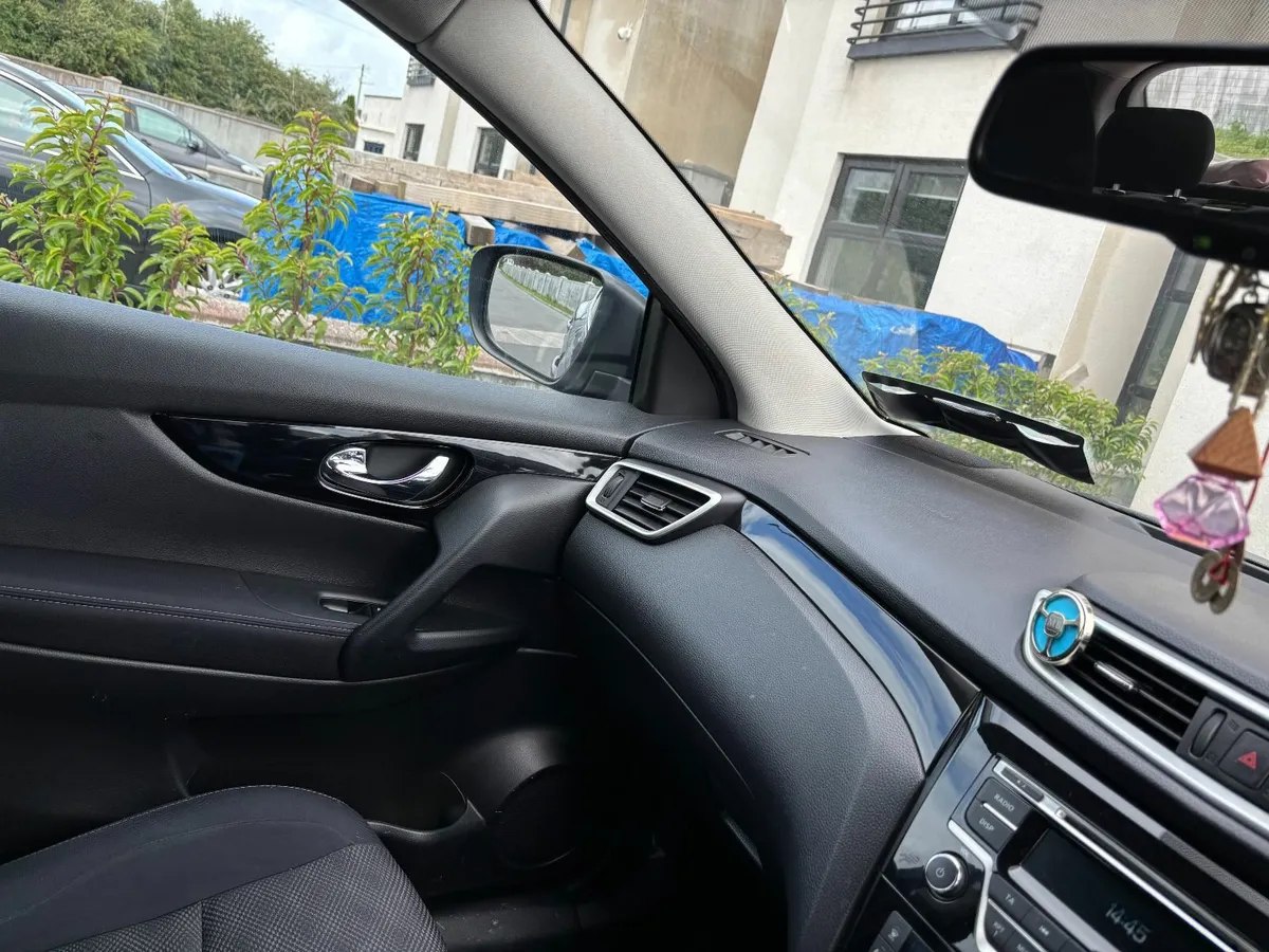 Nissan Qashqai 2015 - Image 4