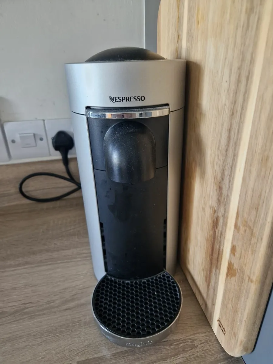 Nespresso coffee machine - Image 1