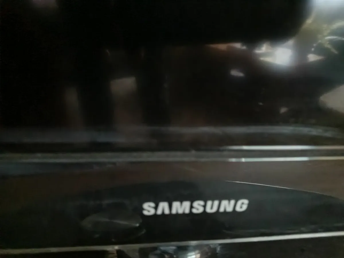 Tv Samsung 40" - Image 3