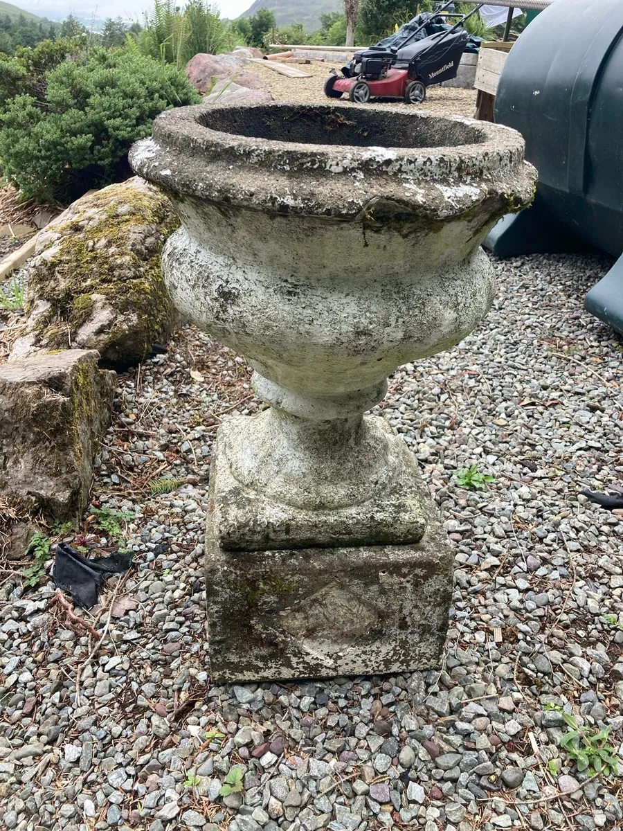 Ceramic Plant Pot