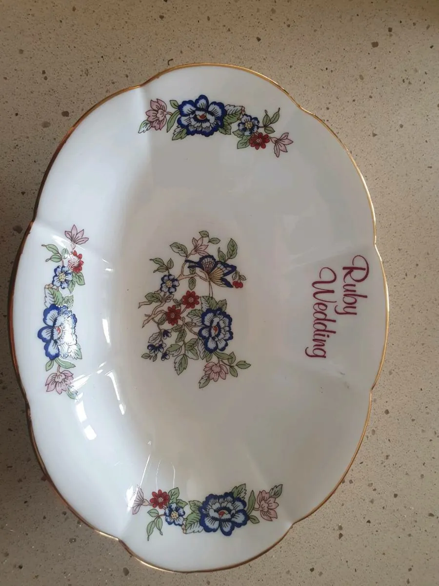 Royal Tara Ruby Wedding Tray - Image 1