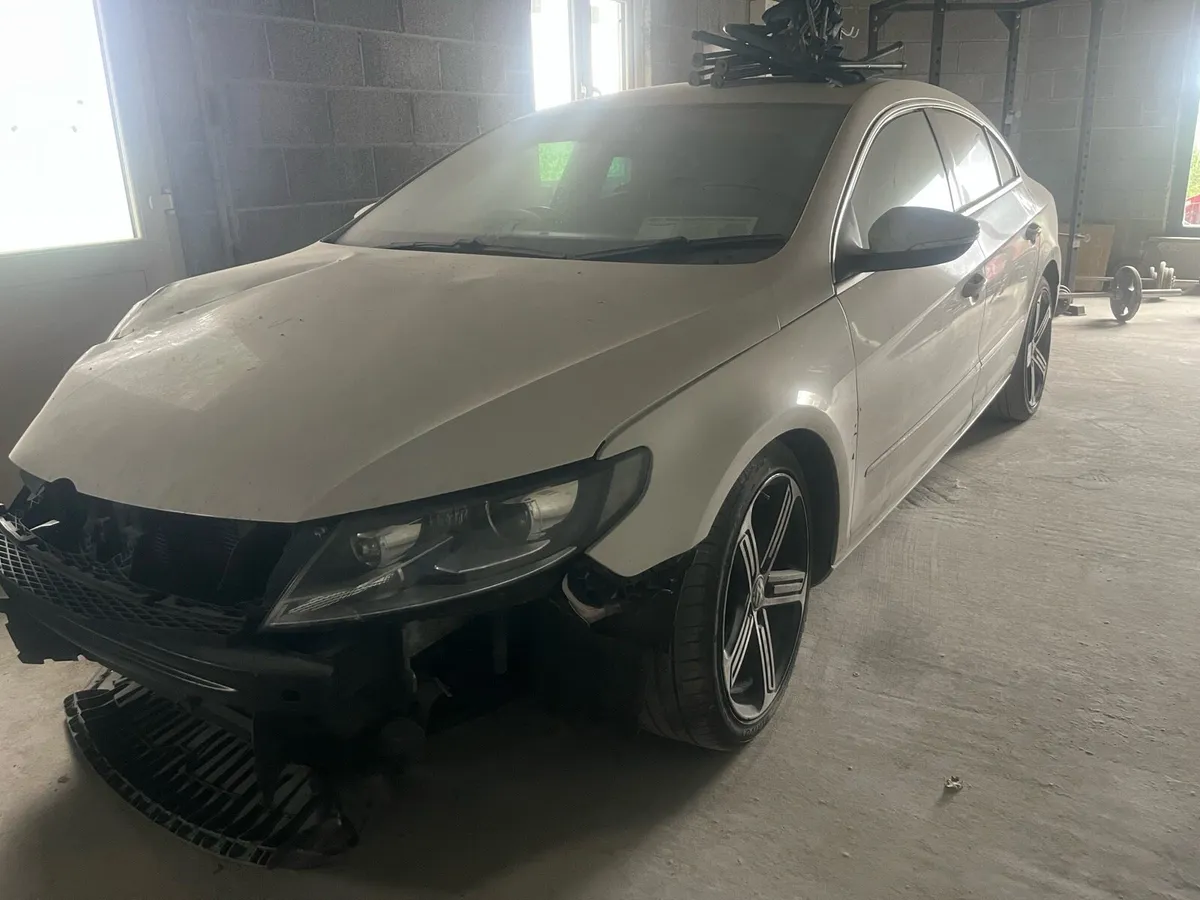 2012 Passat cc for parts - Image 3
