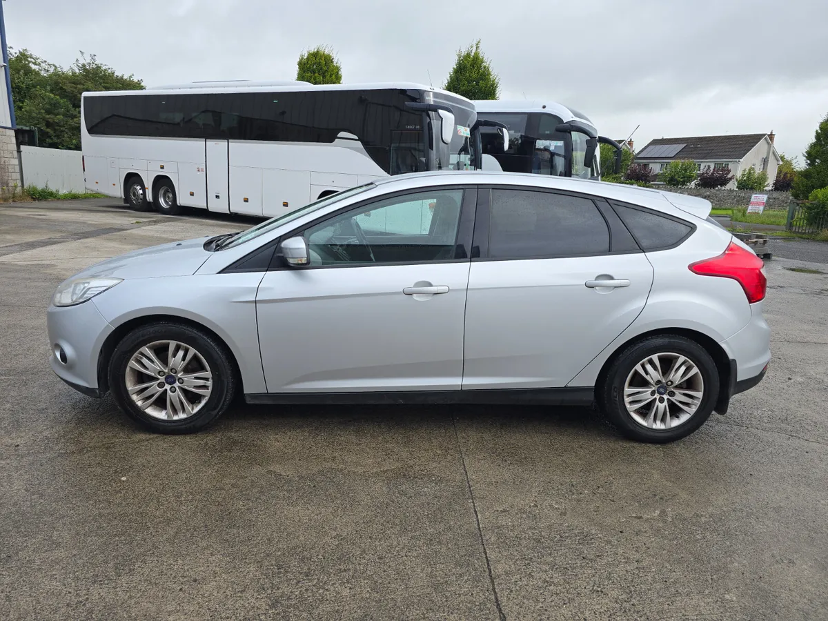 Ford Focus 2012 - Image 4