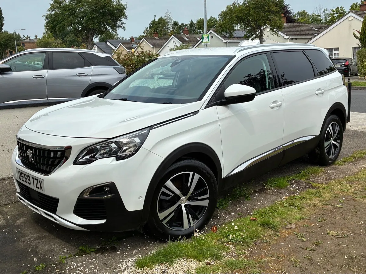 Peugeot 5008 2020 automatic 35000 miles - Image 4