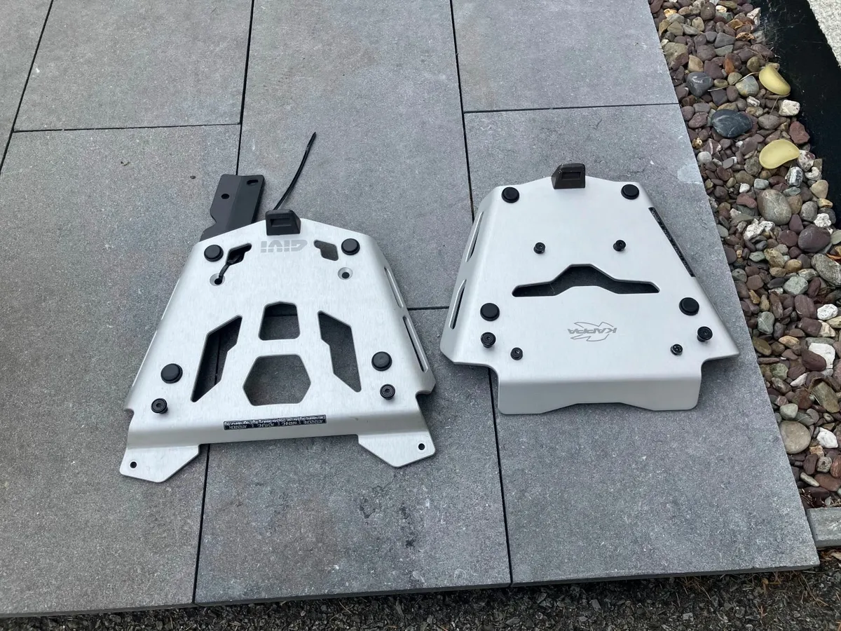 Givi Dolomiti Aluminium 30 litre top box - Image 3