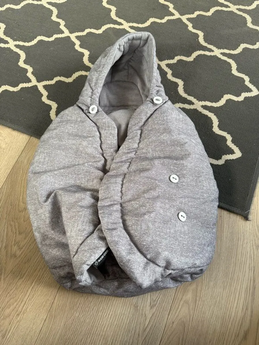 Maxi Cosi car seat cover