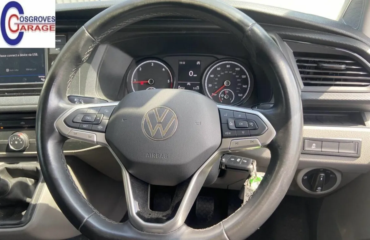 Volkswagen Transporter 2023 - Image 4