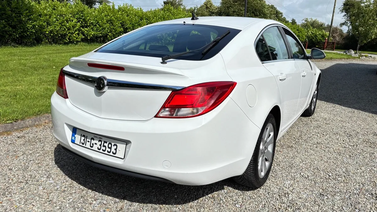 Vauxhall insignia 1.9 cdti nct 5/26 tax 8/25 - Image 4