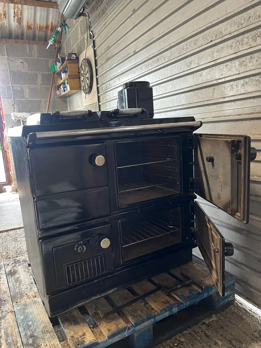 Super Stanley solid fuel range - Image 3