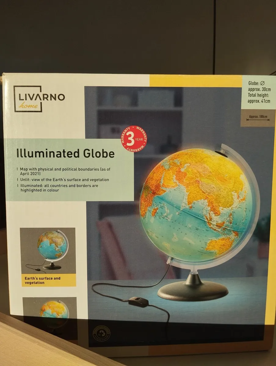 Illuminated Globe Big and lightning - Image 1