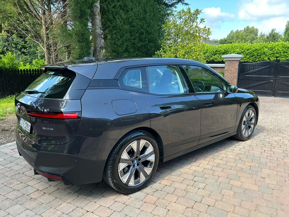 Bmw iX 4WD  400+ KM range Tax€120.  €41950 - Image 4