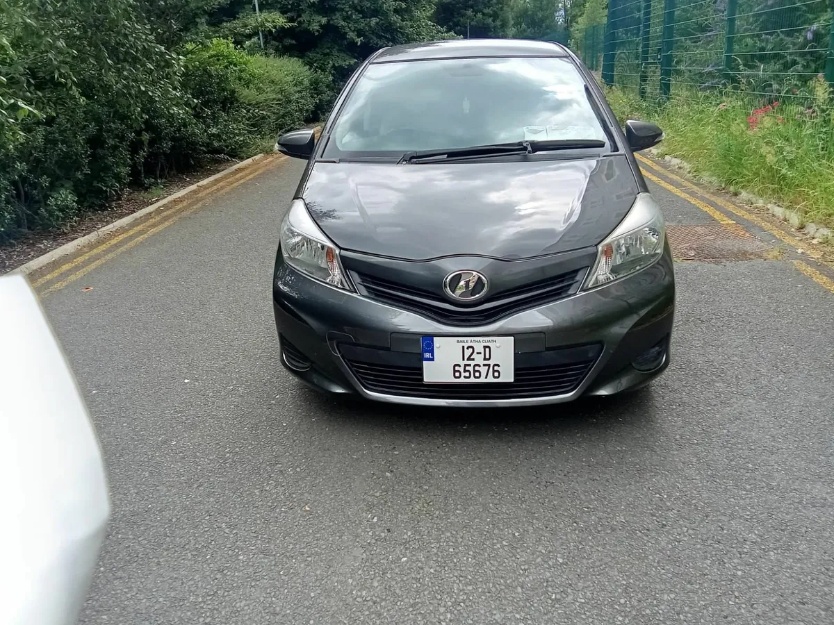 Toyota Yaris 2012 automatic - Image 1