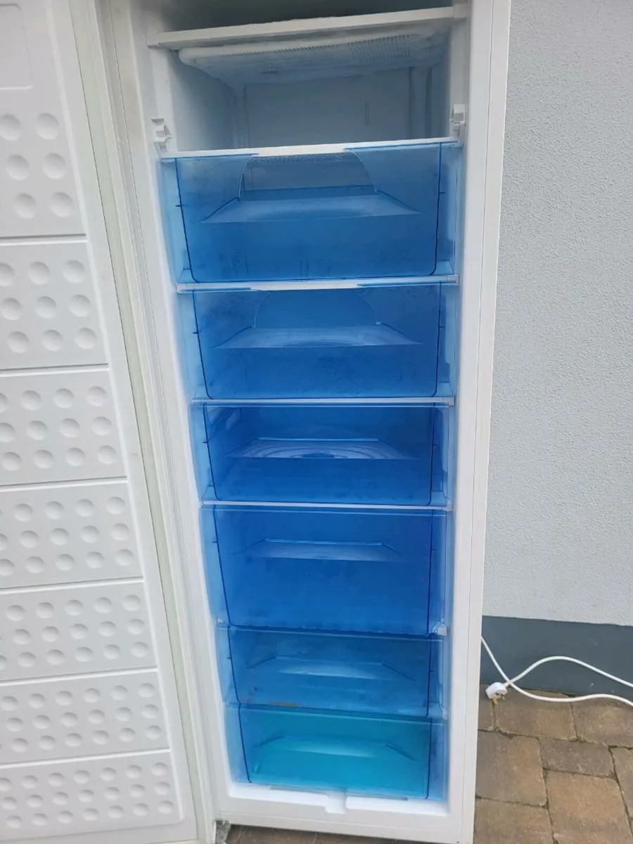 Freezer - Image 2