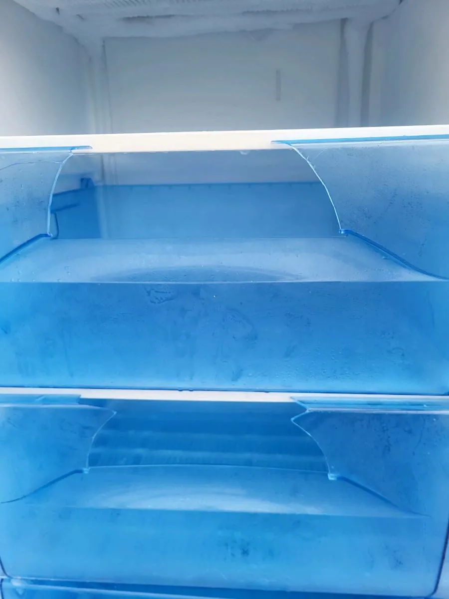 Freezer - Image 4