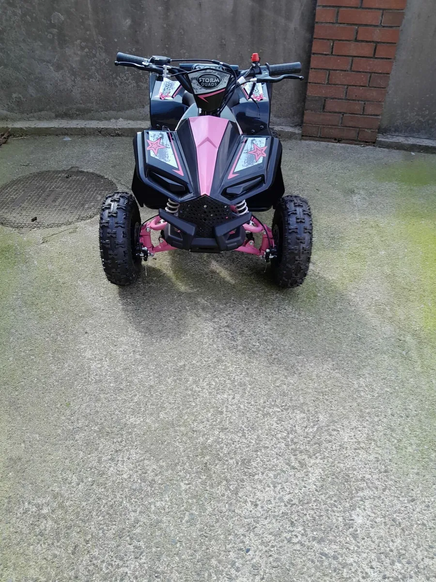 Next to new Quad for sale - Image 3